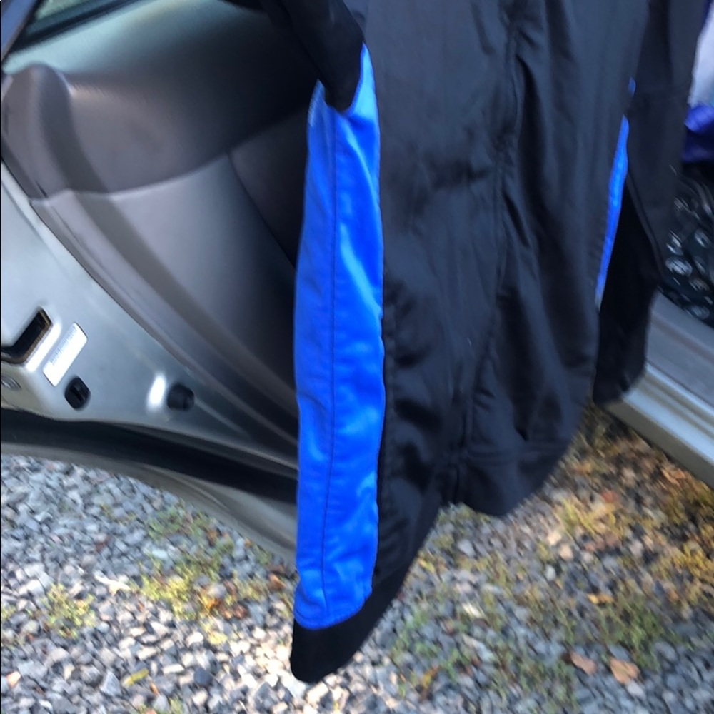 Jacket - Picture 5 of 5